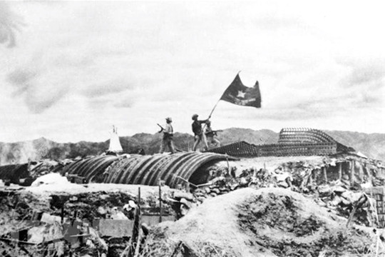 Thơ viết về chiến thắng Điện Biên Phủ: Nối dài âm hưởng bản hợp xướng anh hùng ca