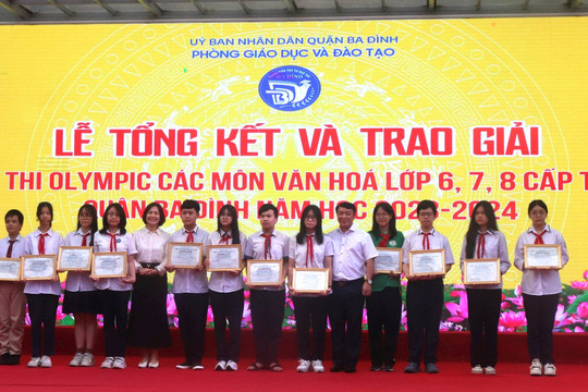 Quận Ba Đình (Hà Nội) trao giải cuộc thi Olympic