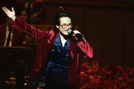 Hà Anh Tuấn ra mắt 8 ca khúc mới lên sân khấu Live Concert tại Singapore