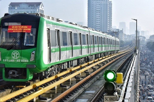Tốc độ tối đa của các tuyến đường sắt đầu mối Hà Nội là 160km/h