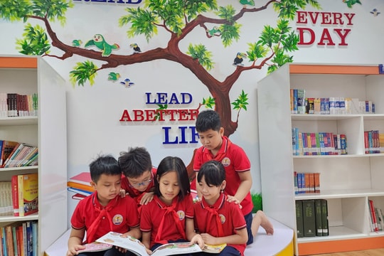 Đẩy mạnh phát triển mô hình tủ sách trường học, “Gia đình đọc sách - Gắn kết yêu thương”