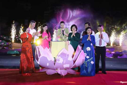 Lễ hội Sen Hà Nội 2024: Tôn vinh và phát huy giá trị hoa sen