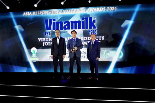 Vinamilk - Doanh nghiệp sữa duy nhất của Châu Á được vinh danh giải thưởng quốc tế về "Green Leadership"