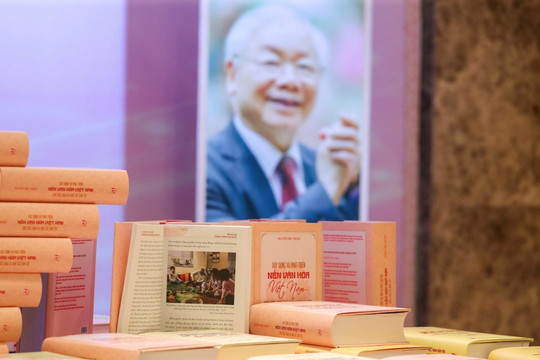 Tổng Bí thư Nguyễn Phú Trọng: Những cuốn “cẩm nang” theo cùng đất nước