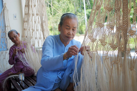 Đan võng ngô đồng ở Cù Lao Chàm đón nhận danh hiệu Di sản văn hóa phi vật thể quốc gia