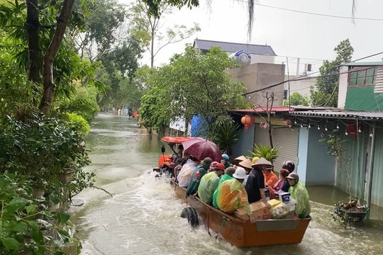 Chủ tịch Hà Nội ra công điện chỉ đạo phòng chống bão, lụt, khắc phục hậu quả thiên tai