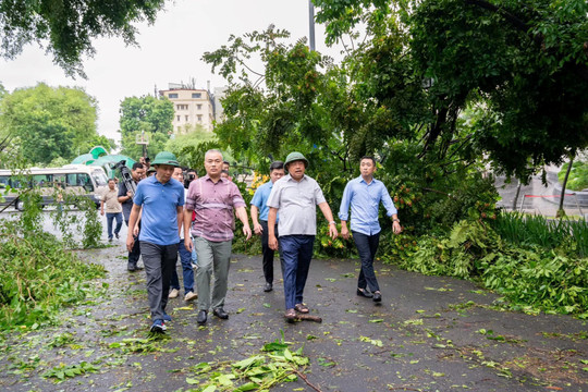 Chủ tịch UBND thành phố Hà Nội Trần Sỹ Thanh: Trong ngày hôm nay (8/9) phải khôi phục hệ thống giao thông