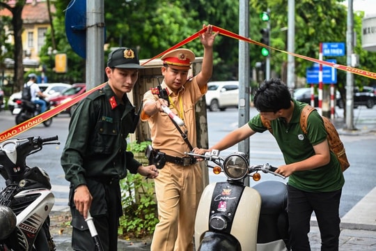 Hà Nội tập trung xử lý nghiêm học sinh, phụ huynh vi phạm giao thông