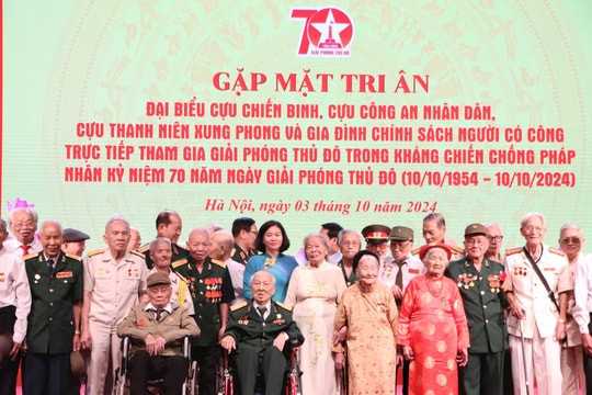 Hà Nội tri ân, tôn vinh những người trực tiếp tham gia giải phóng Thủ đô