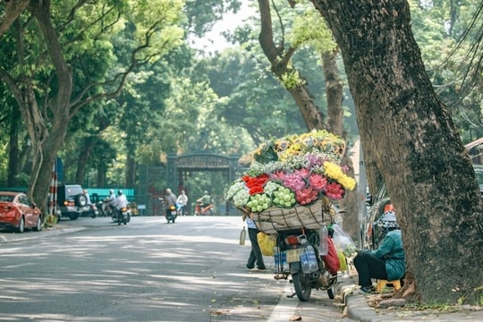 Với tờ lịch tháng Mười