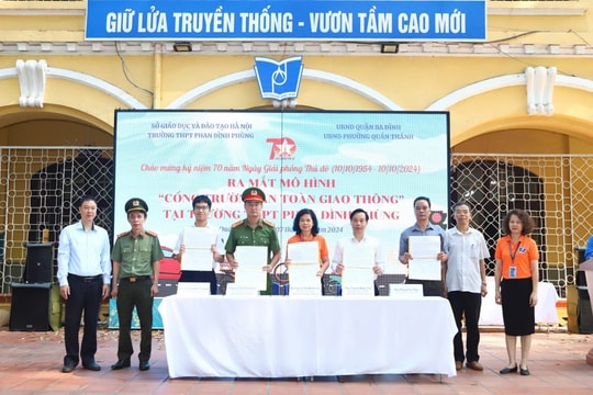 Quận Ba Đình: Thêm nhiều trường học triển khai mô hình “Cổng trường an toàn giao thông”