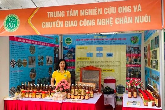 Trung tâm nghiên cứu ong và Chuyển giao công nghệ chăn nuôi: Chủ động, sáng tạo và tiên phong trong công tác nghiên cứu khoa học