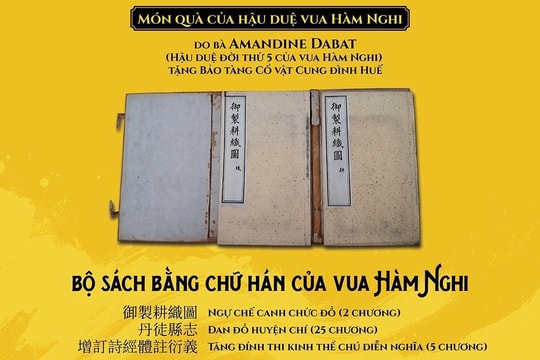 Trung tâm Bảo tồn Di tích Cố đô Huế và huyện Cam Lộ (Quảng Trị) tiếp nhận kỷ vật vua Hàm Nghi