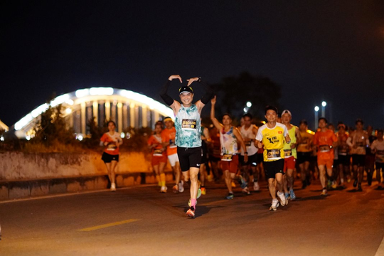 Longbien Marathon 2024 lan tỏa tinh thần sống tích cực tới cộng đồng