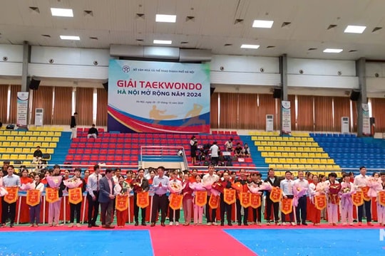 Gần 400 võ sinh tranh tài tại Giải Taekwondo Hà Nội mở rộng 2024