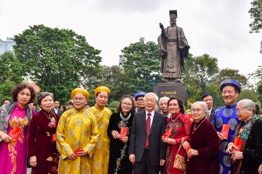 Thực hiện chỉ đạo của Tổng Bí thư Nguyễn Phú Trọng về phát triển văn hóa, Hà Nội là địa phương tiên phong