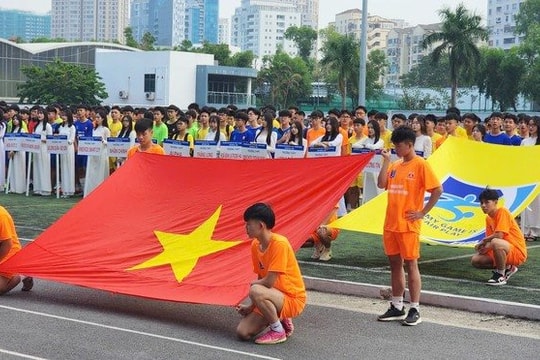 Khai mạc giải bóng đá học sinh THPT Hà Nội