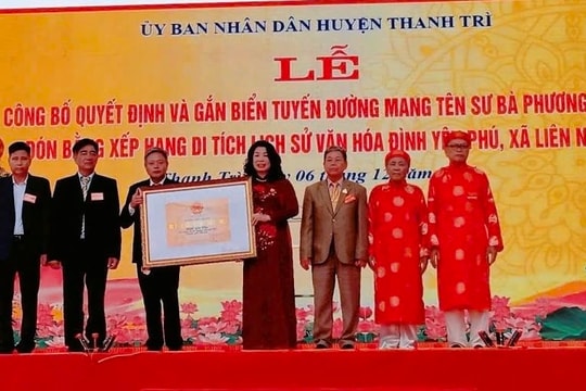 Hà Nội: Gắn biển tuyến đường mang tên Sư bà Phương Dung và đón Bằng xếp hạng di tích lịch sử, văn hóa đình Yên Phú