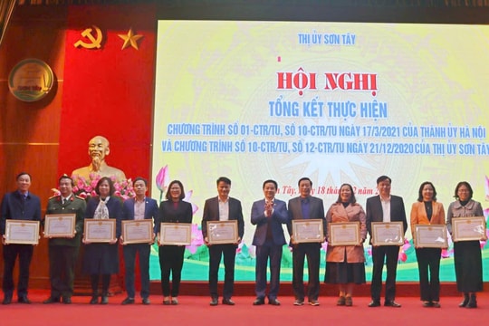 Thị ủy Sơn Tây tăng cường công tác xây dựng, chỉnh đốn Đảng, xây dựng hệ thống chính trị trong sạch, vững mạnh