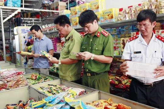 5 đoàn liên ngành bắt đầu kiểm tra an toàn thực phẩm Tết Ất Tỵ 2025