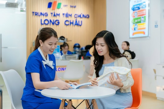 Đảm bảo an toàn tiêm chủng, FPT Long Châu mạnh tay đầu tư vào công nghệ thông minh