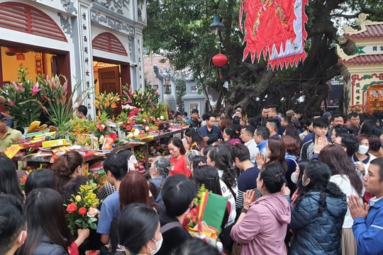 Hà Nội tăng cường kiểm tra phòng cháy tại cơ sở có nguy cơ cháy, nổ, điểm tập trung đông người dịp Tết 2025