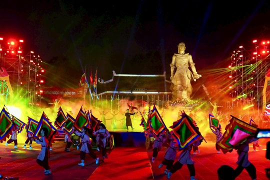 Hoành tráng với công nghệ 3D mapping tại lễ hội Gò Đống Đa 2025