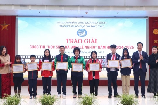 Lễ trao giải "Học sinh Ba Đình lễ nghĩa": Góp phần tăng cường giáo dục đạo đức, lối sống cho học sinh