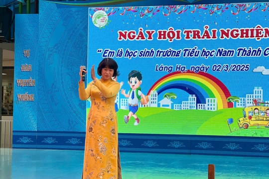 Rộn ràng với ngày hội trải nghiệm “Em là học sinh trường Tiểu học Nam Thành Công”
