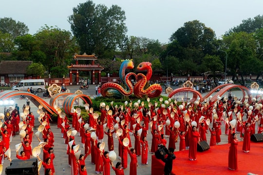 Nhiều chương trình, hoạt động tôn vinh tại Tuần lễ Áo dài cộng đồng Huế