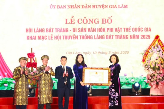 Lễ hội làng Bát Tràng là Di sản Văn hóa phi vật thể quốc gia