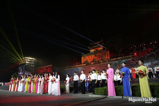 Hà Nội tổ chức nhiều chương trình biểu diễn nghệ thuật chào mừng kỷ niệm 50 năm Ngày Giải phóng miền Nam