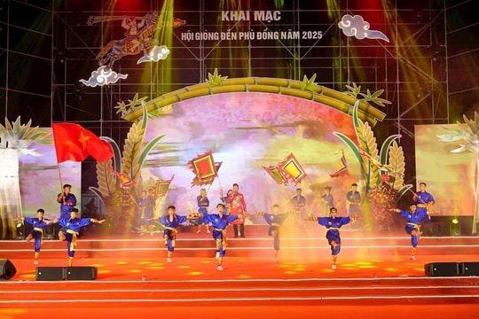 Nhiều hoạt động văn hóa truyền thống đặc sắc tại Hội Gióng - đền Phù Đổng năm 2025