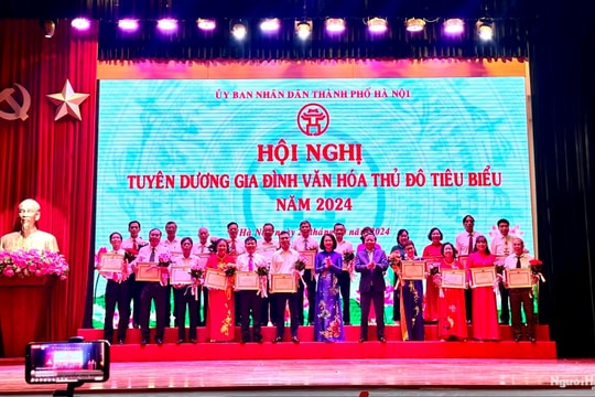 Hà Nội tuyên dương 80 gia đình văn hóa tiêu biểu