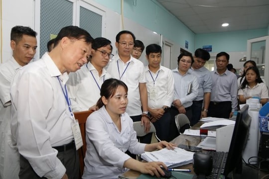 Thực hiện Chỉ thị của Chủ tịch UBND Thành phố, ngành y tế Hà Nội đẩy mạnh chuyển đổi số toàn diện