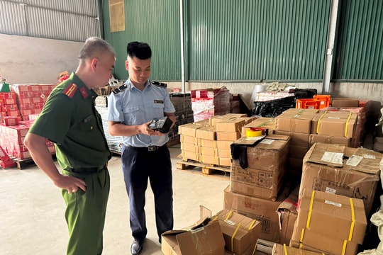 Hà Nội lập Tổ công tác chỉ đạo chống buôn lậu, hàng giả