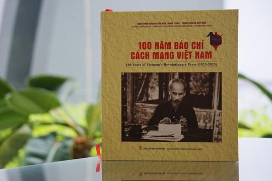 Cuốn sách ảnh đầu tiên về lịch sử Báo chí Cách mạng Việt Nam