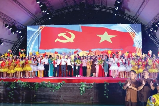 Tây Hồ: Vững bước trên hành trình kiến tạo đô thị hiện đại, văn minh và giàu bản sắc