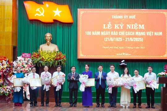Huế kỷ niệm 100 năm Ngày Báo chí Cách mạng Việt Nam