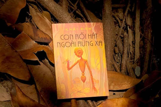 “Con rối hát ngoài rừng xa”: Bước chuyển trong hành trình sáng tác của Khải Đơn