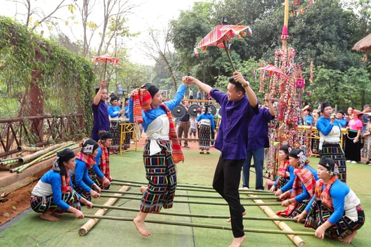 Cơ hội trải nghiệm văn hóa truyền thống tại “Ngôi nhà chung”