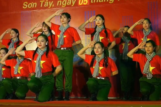 Hà Nội: Ấn tượng chương trình nghệ thuật chào mừng thành lập phường Sơn Tây