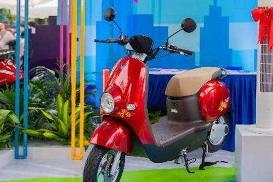 VinFast khuấy đảo thị trường với xe máy điện giá chỉ từ 12 triệu đồng