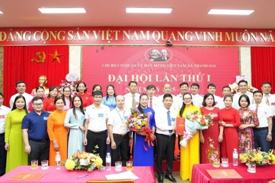 Tổ chức Đại hội Chi bộ cơ quan Uỷ ban MTTQ Việt Nam xã Thanh Oai lần thứ Nhất