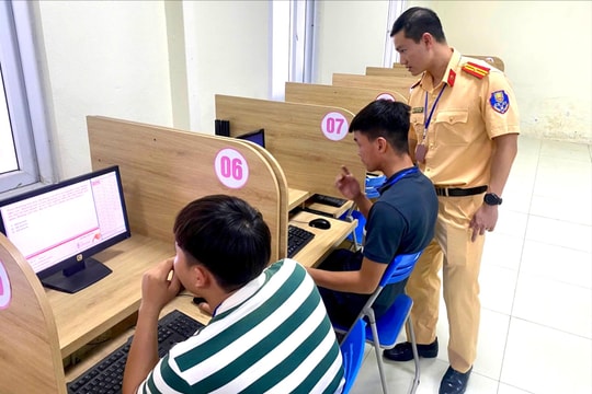 Hà Nội tăng cường tổ chức sát hạch cấp giấy phép lái xe cho học viên