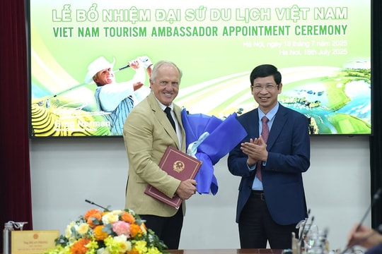 Huyền thoại golf Greg Norman tiếp tục làm Đại sứ Du lịch Việt Nam