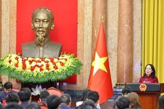 Phó Chủ tịch nước gặp mặt đại biểu dự Diễn đàn Trí thức trẻ Việt Nam toàn cầu lần thứ VI