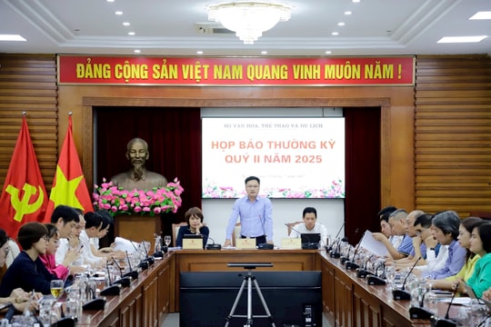 Phát huy giá trị di sản, hoàn thiện chiến lược phát triển công nghiệp văn hóa