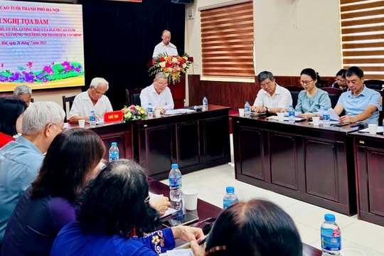 Người cao tuổi Thủ đô – Gương mẫu trong gia đình, lan tỏa giá trị văn hóa Hà Nội