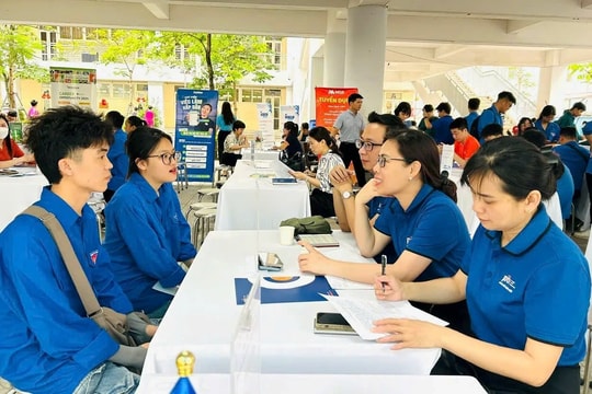 Hà Nội hỗ trợ, giải quyết việc làm cho người lao động trong 6 tháng cuối năm 2025